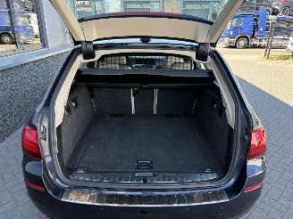 BMW 5-serie 520i Luxury Edition picture 13