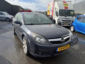 Opel Vectra 1.8 16V Executive Automaat picture 5