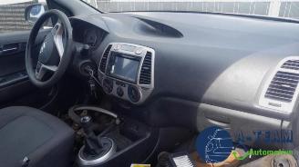 Hyundai I-20 i20, Hatchback, 2008 / 2015 1.2i 16V picture 15