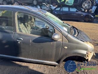 Toyota Aygo Aygo (B10), Hatchback, 2005 / 2014 1.0 12V VVT-i picture 10