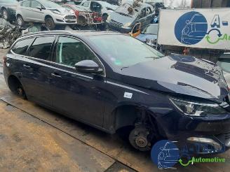 Peugeot 308 308 SW (L4/L9/LC/LJ/LR), Combi 5-drs, 2014 / 2021 1.2 12V e-THP PureTech 130 picture 6