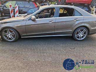 Mercedes E-klasse E (W212), Sedan, 2009 / 2016 E-550 5.5 V8 32V 4-Matic picture 7