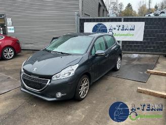 rozbiórka samochody osobowe Peugeot 208 208 I (CA/CC/CK/CL), Hatchback, 2012 / 2019 1.2 Vti 12V PureTech 82 2014/1