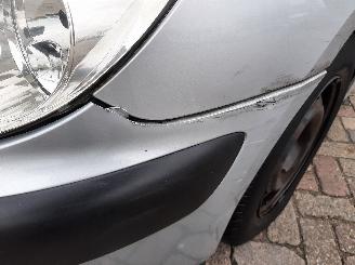 Peugeot 307 307 (3A/C/D) Hatchback 1.6 16V (TU5JP4(NFU)) [80kW]  (08-2000/11-2007)= picture 6