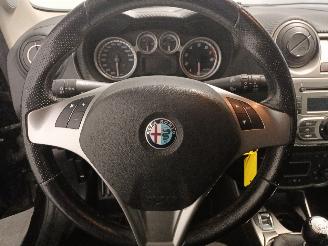 Alfa Romeo MiTo MiTo (955) Hatchback 1.4 Turbo 16V (198.A.4000) [88kW]  (08-2008/08-20=
13) picture 10