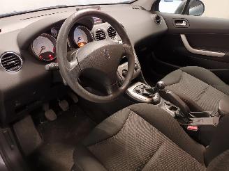 Peugeot 308 308 SW (4E/H) Combi 5-drs 1.6 VTI 16V (EP6(5FW)) [88kW]  (09-2007/10-2=
014) picture 12