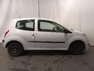 Renault Twingo Twingo II (CN) Hatchback 3-drs 1.2 (D7F-800(Euro 4)) [43kW]  (03-2007/=
09-2014) picture 6