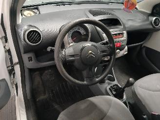 Citroën C1 C1 Hatchback 1.0 12V (1KR-FE(CFB)) [50kW]  (06-2005/09-2014) picture 13