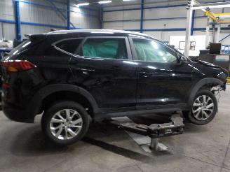 Hyundai Tucson Tucson (TL) SUV 1.6 T-GDi 16V 2WD (G4FJ) [130kW]  (06-2015/05-2023) picture 3
