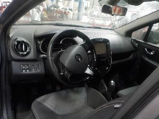 Renault Clio Clio IV (5R) Hatchback 5-drs 0.9 Energy TCE 90 12V (H4B-400(H4B-A4)) [=
66kW]  (11-2012/08-2021) picture 5