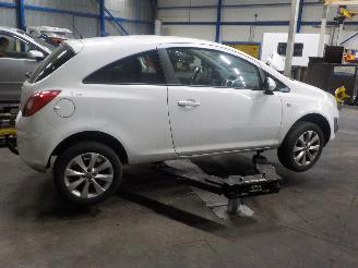 Opel Corsa Corsa D Hatchback 1.2 16V LPG (A12XER(Euro 5)) [63kW]  (06-2011/08-201=
4) picture 3