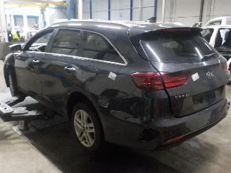 Kia Cee d Ceed Sportswagon (CDF) Combi 5-drs 1.0i T-GDi 12V 120 Eco-Dynamics+ (G=
3LF) [88kW]  (11-2020/...) picture 4