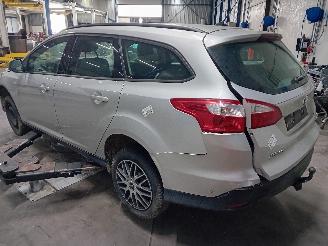 Ford Focus Focus 3 Wagon Combi 1.6 TDCi 115 (T1DA(Euro 5)) [85kW]  (05-2011/05-20=
18) picture 4