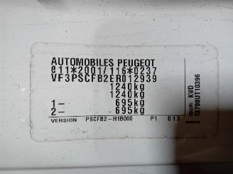 Peugeot 108 108 Hatchback 1.0 12V (1KRFE(CFB)) [51kW]  (05-2014/...) picture 6