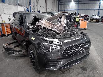 Mercedes E-klasse E (W213) Sedan E-300 e 2.0 Turbo 16V (M274.920) [235kW]  (11-2018/10-2=
023) picture 2