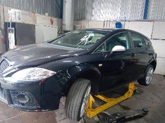 Uttjänta bilar auto Seat Leon Leon (1P1) Hatchback 5-drs 2.0 TFSI FR 16V (BWA) [147kW]  (05-2005/03-=
2009) 2006/0