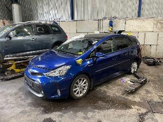 Uttjänta bilar auto Toyota Prius Prius Plus (ZVW4) MPV 1.8 Hybrid 16V (2ZRFXE) [100kW]  (05-2011/...) 2015/0