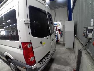 Volkswagen Crafter Crafter Van 2.5 TDI 30/32/35/46/50 (BJL) [100kW]  (04-2006/07-2011) picture 4