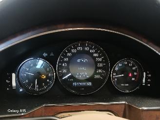 Mercedes CLS CLS (C219) Sedan 350 CGI 3.5 V6 24V (M272.985) [215kW]  (04-2006/12-20=
10) picture 22
