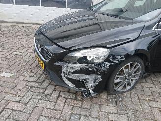 Volvo V-40 V40 (MV) Hatchback 5-drs 2.0 D2 16V (D4204T8(Euro 6b)) [88kW]  (02-201=
5/08-2019) picture 35