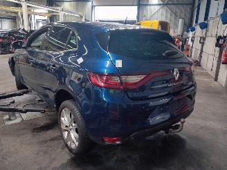 Renault Mégane Megane IV (RFBB) Hatchback 5-drs 1.2 Energy TCE 130 (H5F-408(H5F-F4)) =
[97kW]  (11-2015/...) picture 4