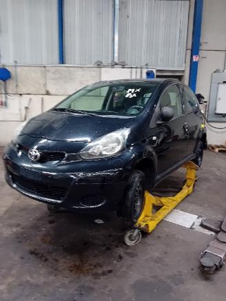 Toyota Aygo Aygo (B10) Hatchback 1.0 12V VVT-i (1KR-FE) [50kW]  (07-2005/05-2014) picture 2