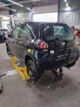 Toyota Aygo Aygo (B10) Hatchback 1.0 12V VVT-i (1KR-FE) [50kW]  (07-2005/05-2014) picture 3