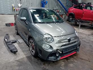 Abarth  500/595/695 Hatchback 1.4 T-Jet 16V (312.B.3000) [121kW]  (05-2016/...=
) picture 2