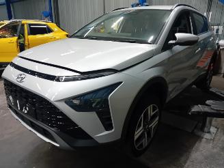 Vrakbiler auto Hyundai Bayon Bayon SUV 1.0 T-GDI 12V Mild Hybrid 48V (G3LF) [73kW]  (05-2021/...) 2023/9