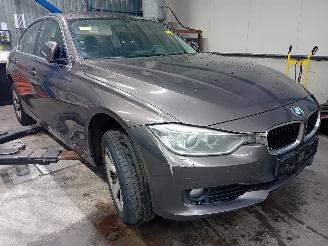 BMW 3-serie 3 serie (F30) Sedan 320d 2.0 16V EfficientDynamicsEdition (N47-D20C) [=
120kW]  (11-2011/10-2018) picture 2