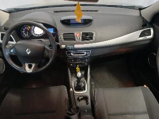 Renault Mégane Megane III Grandtour (KZ) Combi 5-drs 1.4 16V TCe 130 (H4J-700(H4J-A7)=
) [96kW]  (05-2009/02-2016) picture 12