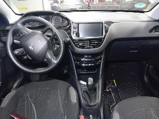 Peugeot 208 208 I (CA/CC/CK/CL) Hatchback 1.4 16V (EP3C(8FP)) [70kW]  (03-2012/12-=
2019) picture 5