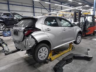 Toyota Yaris Yaris IV (P21/PA1/PH1) Hatchback 1.5 12V Hybrid 115 (M15AFXE) [85kW]  =
(02-2020/...) picture 3