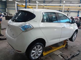 Renault Zoé Zoé (AG) Hatchback 5-drs 46kW (5AQ-601) [46kW]  (06-2012/...) picture 3