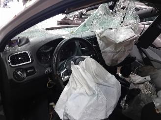 Volkswagen Polo Polo V (6R) Hatchback 1.4 GTI 16V (CAVE(Euro 5)) [132kW]  (05-2010/05-=
2014) picture 5