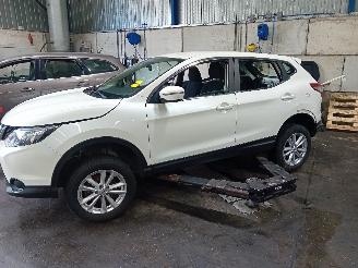 Uttjänta bilar auto Nissan Qashqai Qashqai (J11) SUV 1.2 DIG-T 16V (HRA2DDT) [85kW]  (11-2013/...) 2016/0