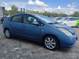 Toyota Prius Prius (NHW20) Liftback 1.5 16V (1NZ-FXE) [82kW]  (09-2003/12-2009) picture 6