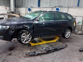 Vrakbiler auto Skoda Octavia Octavia Combi (5EAC) Combi 5-drs 1.6 TDI GreenTec 16V (CLHA) [77kW]  (=
11-2012/07-2020) 2015