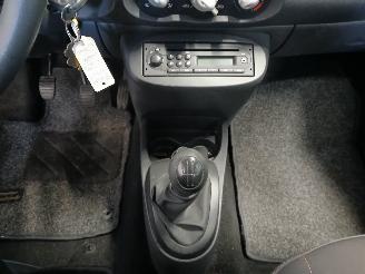 Renault Twingo Twingo II (CN) Hatchback 3-drs 1.2 (D7F-800(Euro 4)) [43kW]  (03-2007/=
09-2014) picture 17
