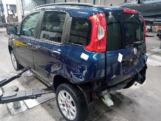 Fiat Panda Panda/Pandina (312) Hatchback 0.9 TwinAir Turbo 85 (312.A.2000) [63kW]=
  (02-2012/...) picture 4