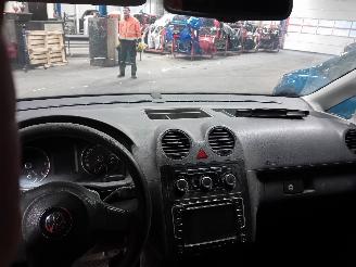 Volkswagen Caddy Caddy III (2KA,2KH,2CA,2CH) Van 1.6 TDI 16V (CAYD) [75kW]  (08-2010/05=
-2015) picture 5