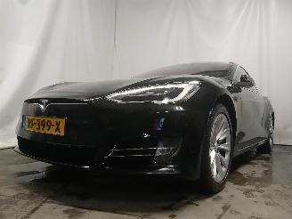 uszkodzony samochody osobowe Tesla Model S Model S Liftback P100D AWD (L2S) [568kW]  (10-2016/...) 2017/11