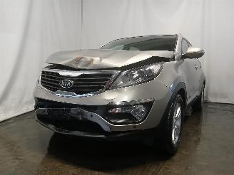 Vaurioauto  passenger cars Kia Sportage Sportage (SL) Terreinwagen 1.6 GDI 16V 4x2 (G4FD) [99kW]  (06-2010/02-=
2016) 2011/12