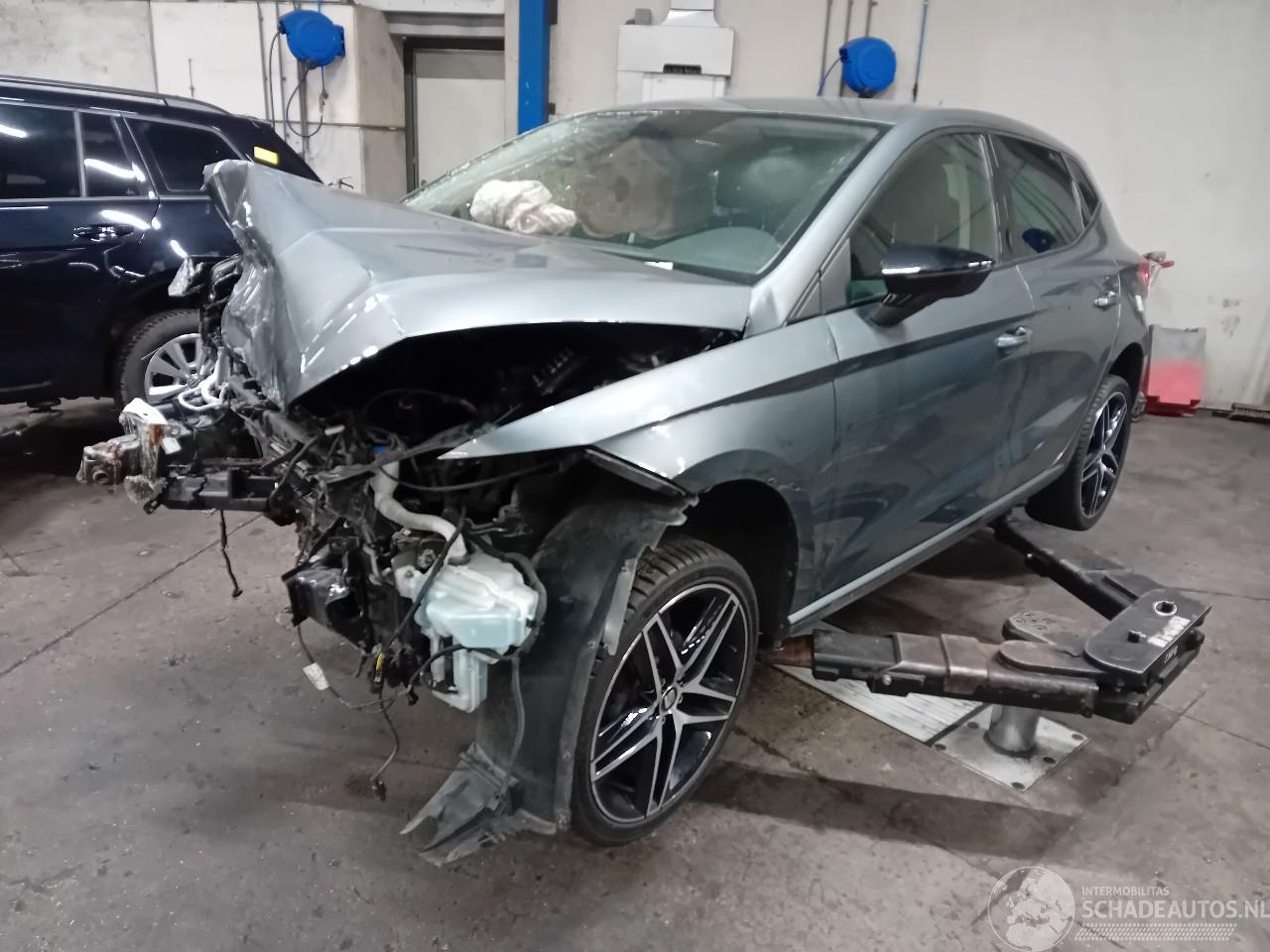 Seat Ibiza Ibiza V (KJB) Hatchback 5-drs 1.0 TSI 12V (CHZL) [70kW]  (01-2017/...)=