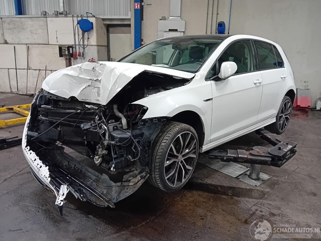 Volkswagen Golf Golf VII (AUA) Hatchback 1.4 TSI 16V (CXSA(Euro 5)) [90kW]  (11-2012/0=
3-2020)