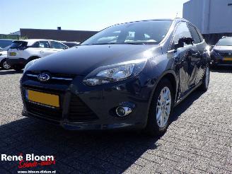 skadebil auto Ford Focus 1.0 Ecoboost Edition Plus Clima 125pk 2014/2