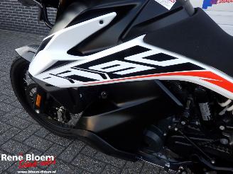 KTM  790 Adventure picture 13