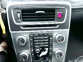 Volvo V-60 Cross country 2.0 D3 150pk 6-bak Polar Pl - nap - navi - xenon - half leer + stoelverw - pdc - trekh picture 35