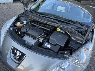 Peugeot 207 CC 1.6 VTi 120pk automaat Roland Garros - nap - clima - cruise - pdc - bi color leer - 4x nieuwe banden picture 13