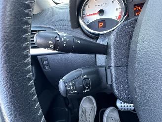 Peugeot 207 CC 1.6 VTi 120pk automaat Roland Garros - nap - clima - cruise - pdc - bi color leer - 4x nieuwe banden picture 28